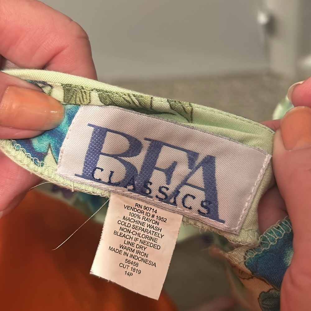 BFA classics floral maxi dress with buttons down front - Picture 5 of 5